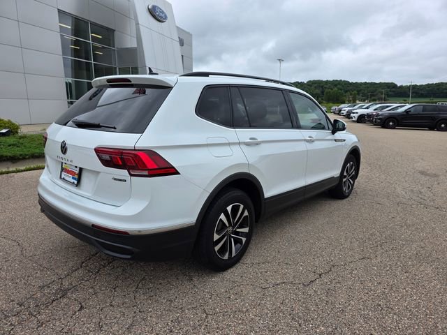 Used 2024 Volkswagen Tiguan S image 26