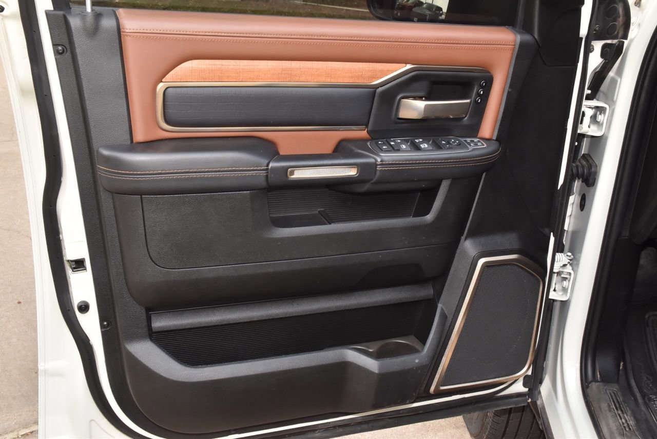 Used 2024 RAM 3500 Limited image 35