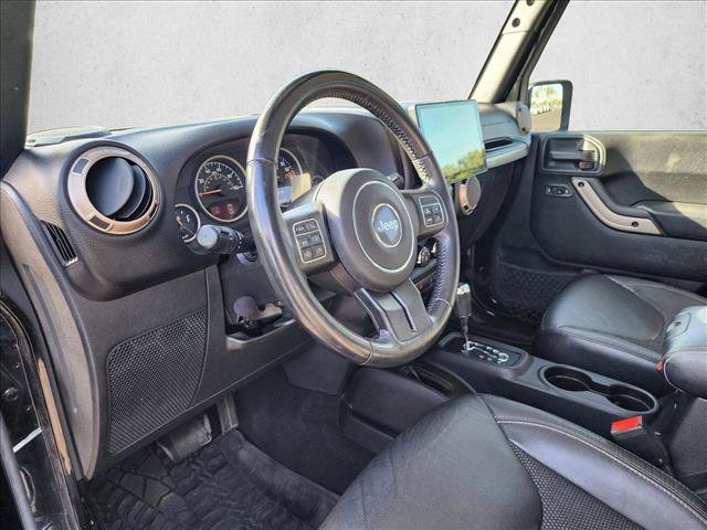 Used 2017 Jeep Wrangler Sahara AWD/4WD image 10
