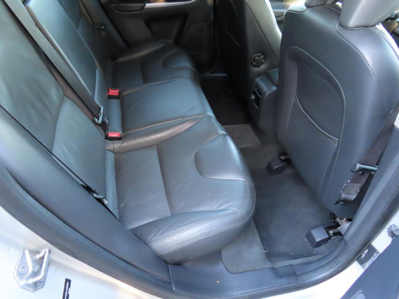 Used 2014 Volvo XC60 3.2 image 13