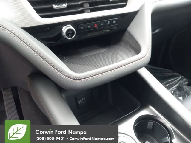 New 2026 Ford Explorer Active image 17