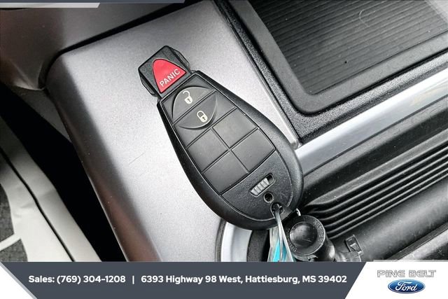 Used 2023 RAM 1500 Classic SLT w/ Trailer & Traction Group image 9