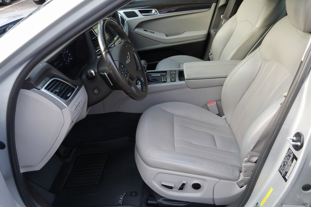 Used 2018 Genesis G80 3.8 image 8