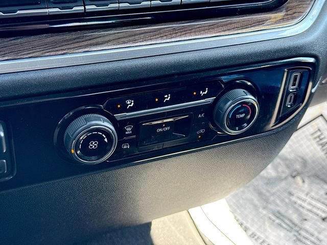 Used 2024 Chevrolet Silverado 3500 LT image 13