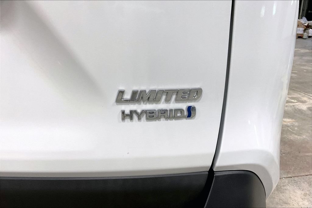 Used 2023 Toyota RAV4 Limited AWD/4WD image 25
