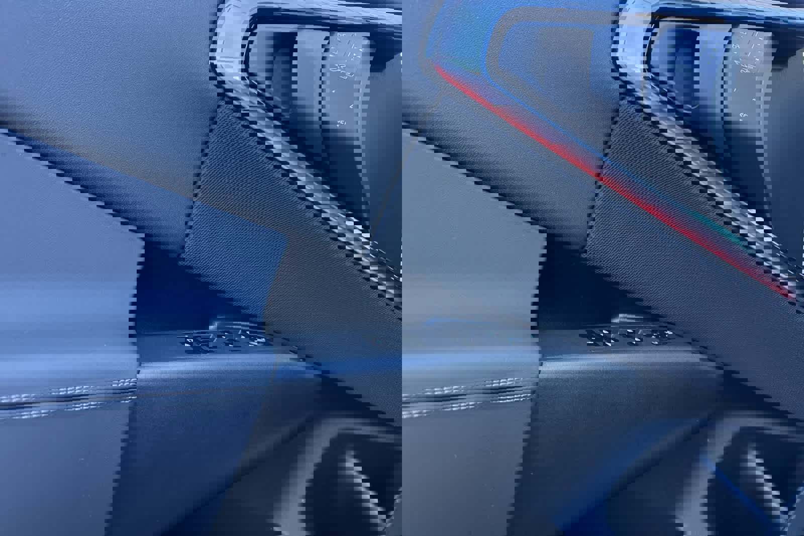 Used 2025 BMW X3 xDrive30i w/ Premium Package image 12