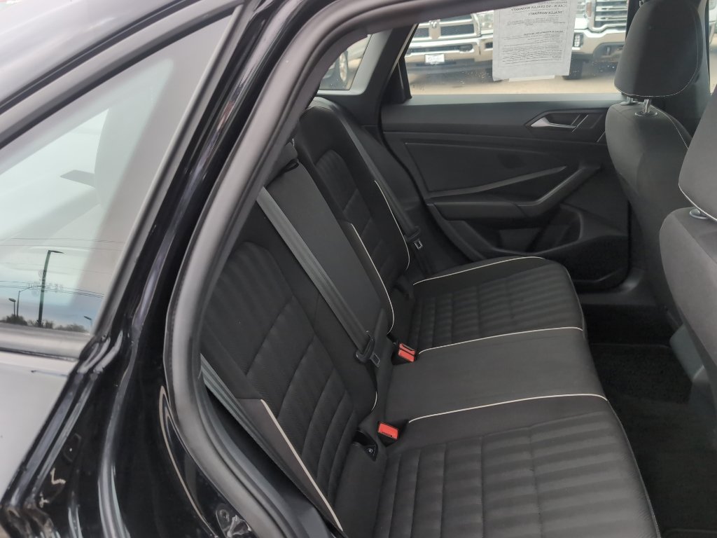 Used 2024 Volkswagen Jetta Sport FWD image 18