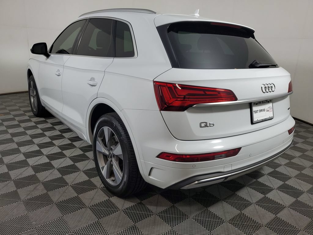 Used 2023 Audi Q5 2.0T Premium Plus w/ Premium Plus Package AWD/4WD image 4