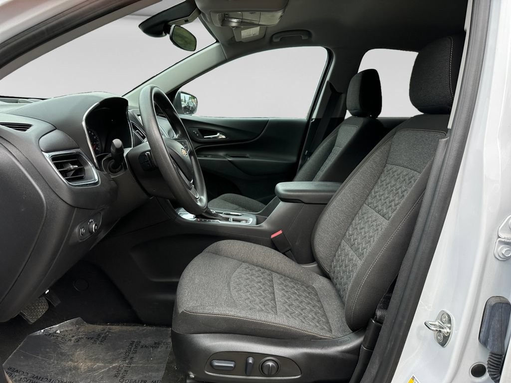 Used 2022 Chevrolet Equinox LT FWD image 10