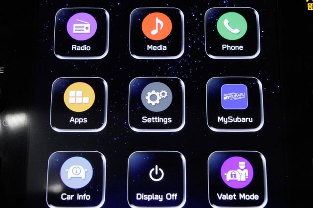 Used 2025 Subaru Outback Onyx Edition image 31