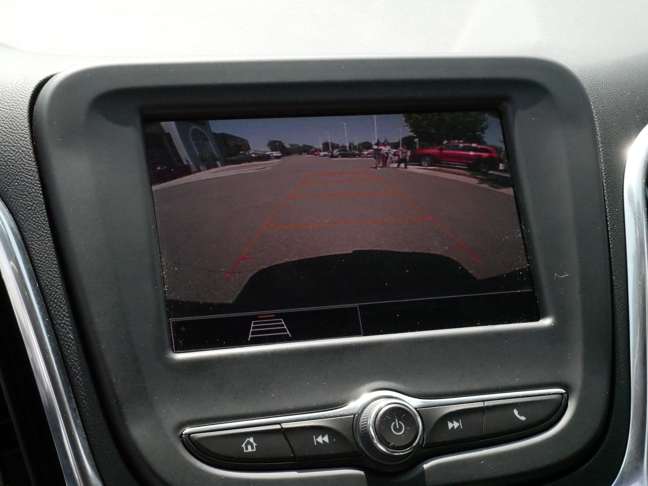 Used 2024 Chevrolet Equinox LT FWD image 29