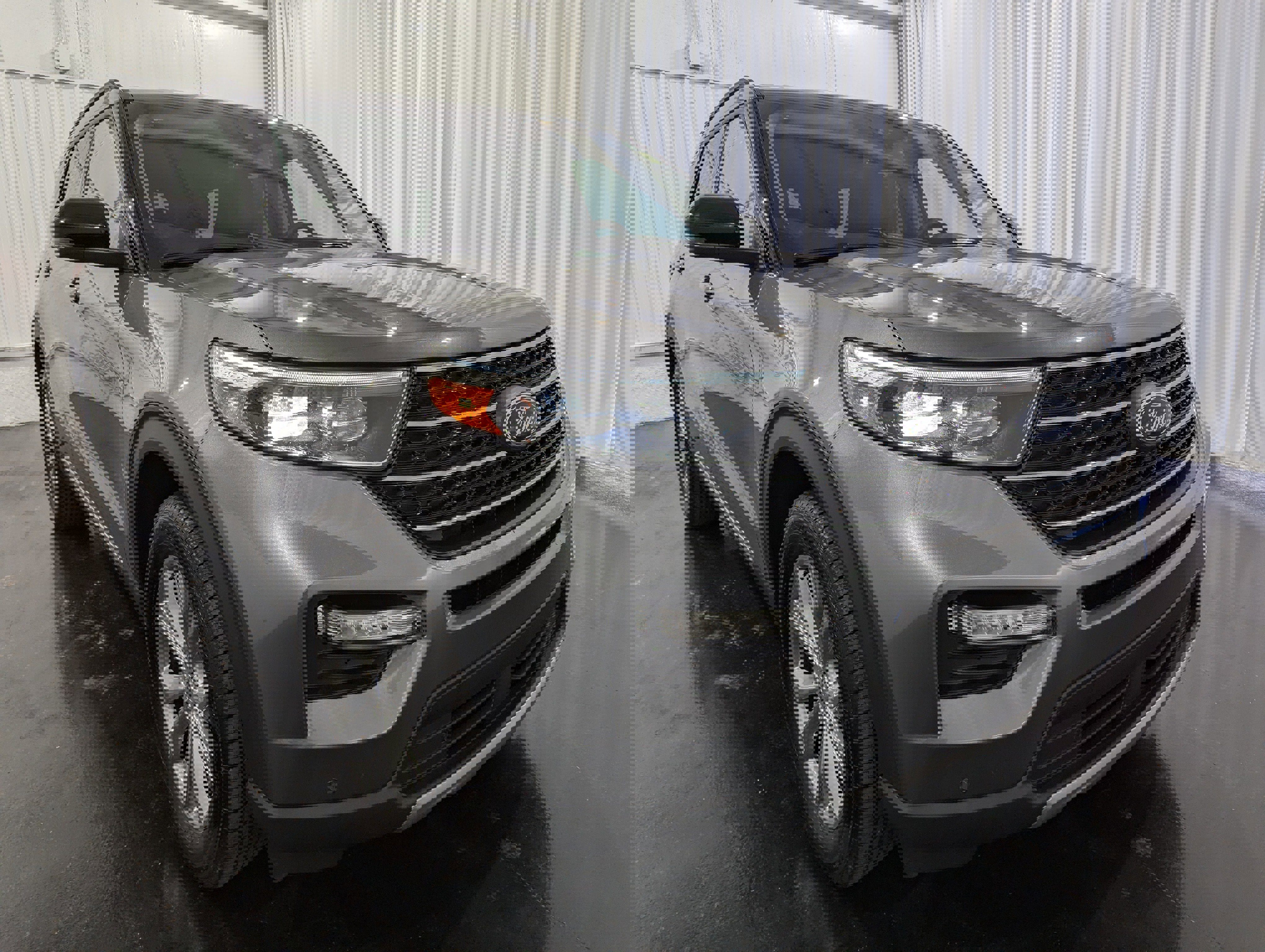 Used 2023 Ford Explorer XLT w/ Equipment Group 202A image 5