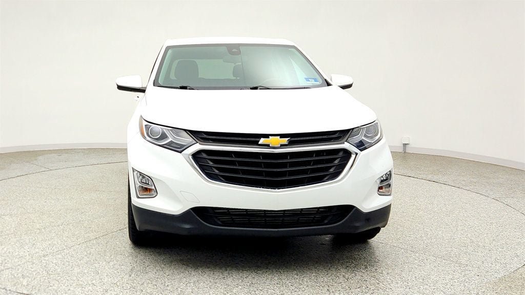 Used 2020 Chevrolet Equinox LT w/ Driver Convenience Package FWD image 2