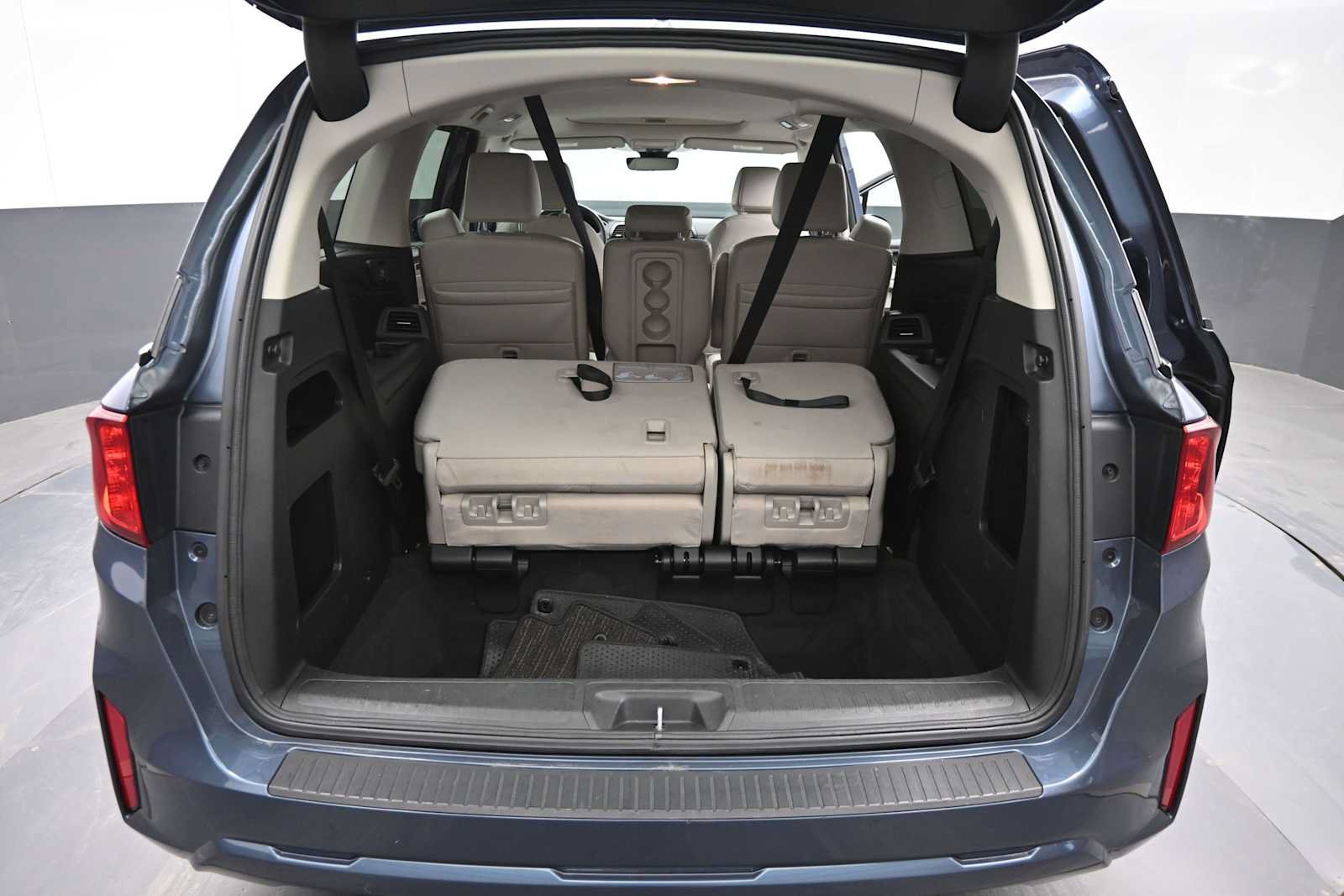 Used 2025 Honda Odyssey EX-L image 13