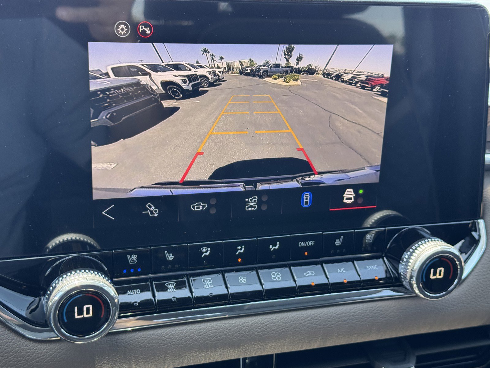 New 2026 GMC Canyon Denali AWD/4WD image 18