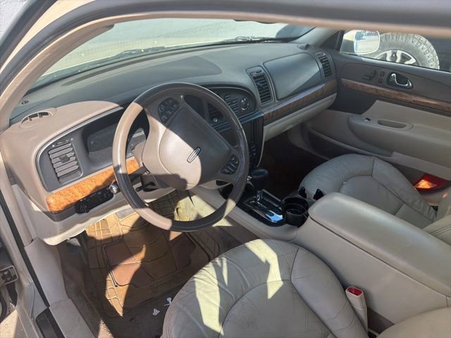Used 2000 Lincoln Continental FWD image 9
