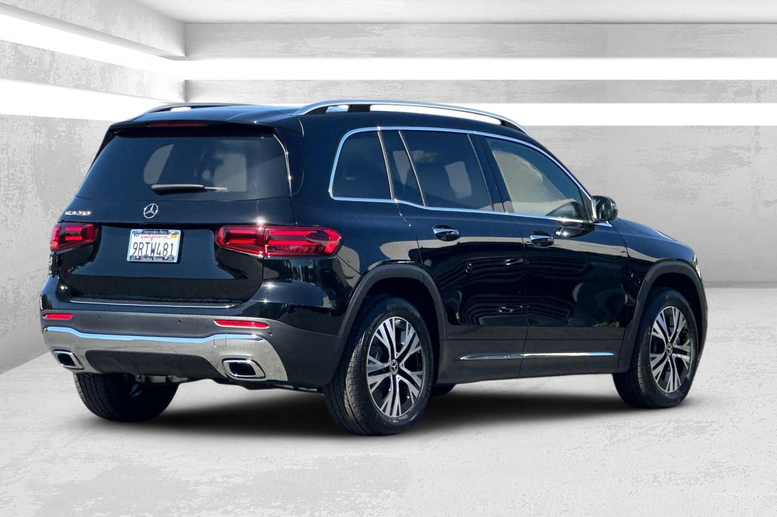 Certified 2024 Mercedes-Benz GLB 250 image 4