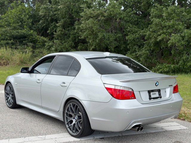 Used 2008 BMW 550i Sedan image 3