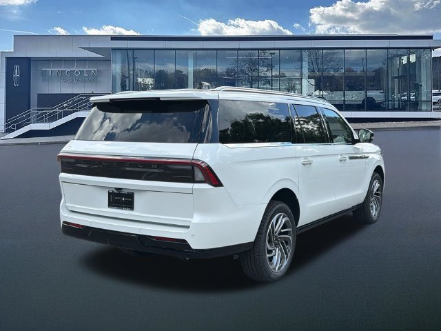 New 2027 Lincoln Navigator L Reserve AWD/4WD image 8