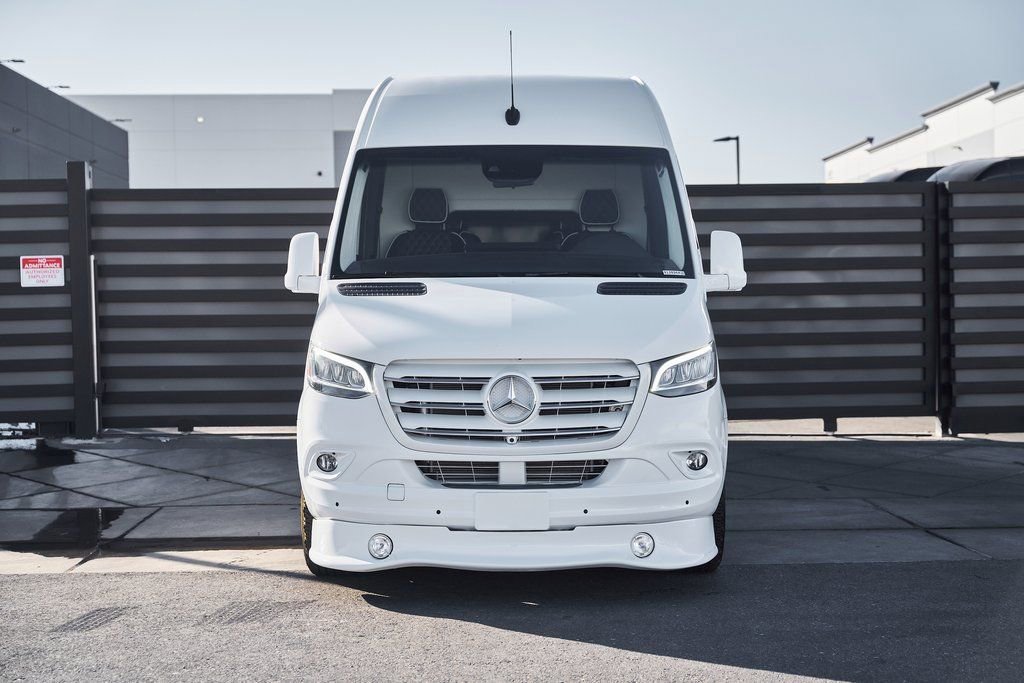 Used 2019 Mercedes-Benz Sprinter 144 image 17