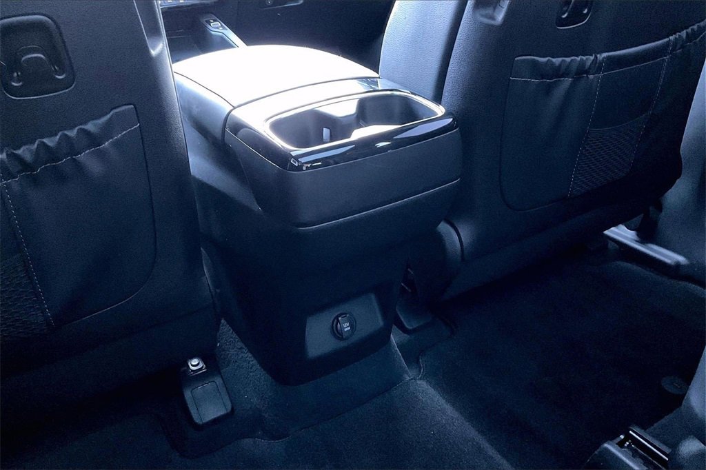 Used 2023 Kia Telluride SX X-Line image 35