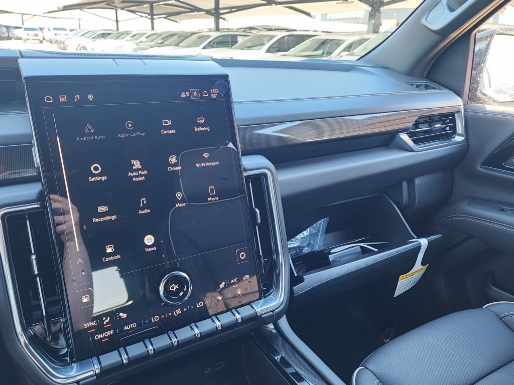 New 2026 GMC Yukon Elevation image 37