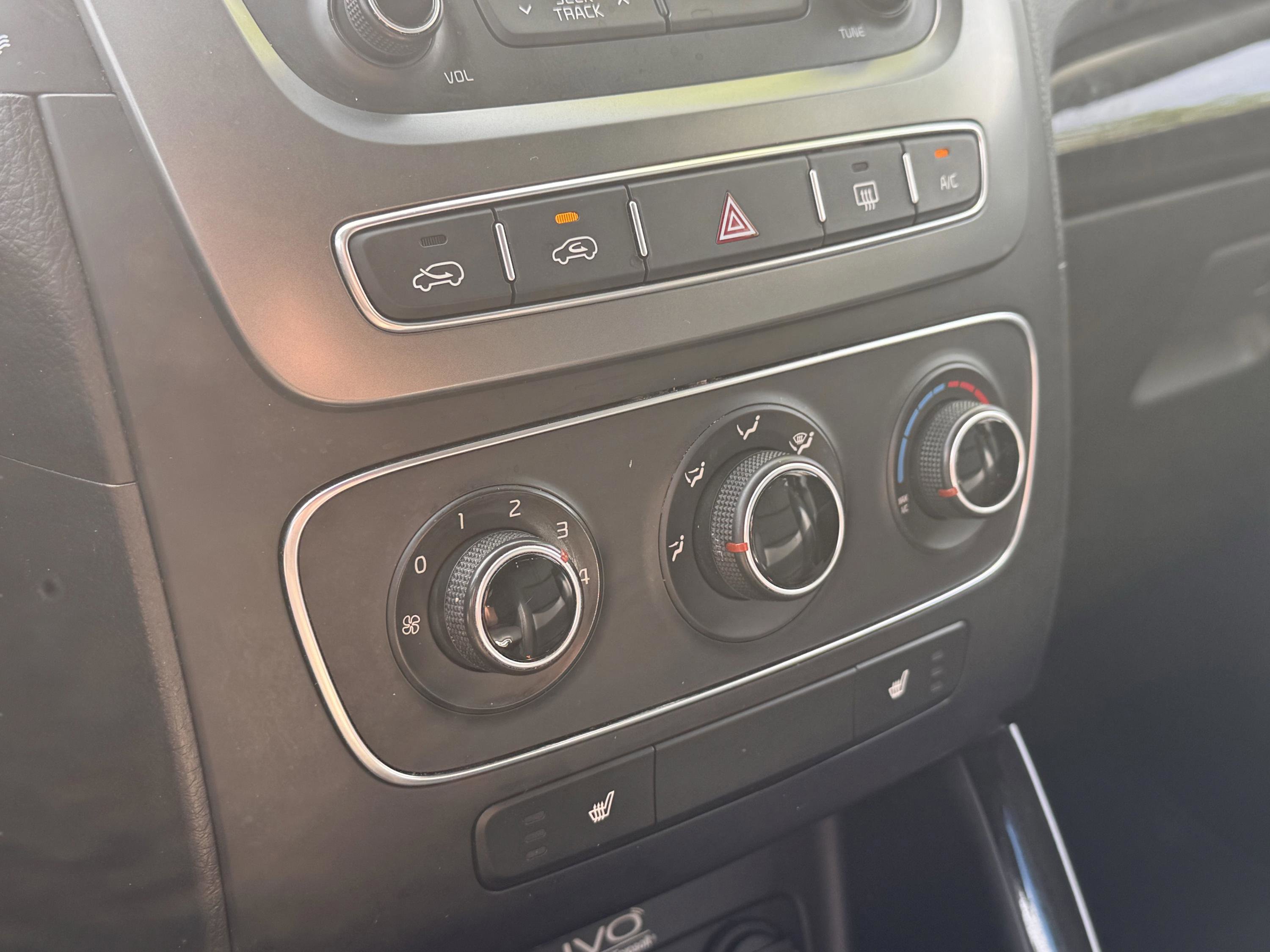 Used 2015 Kia Sorento LX FWD image 22