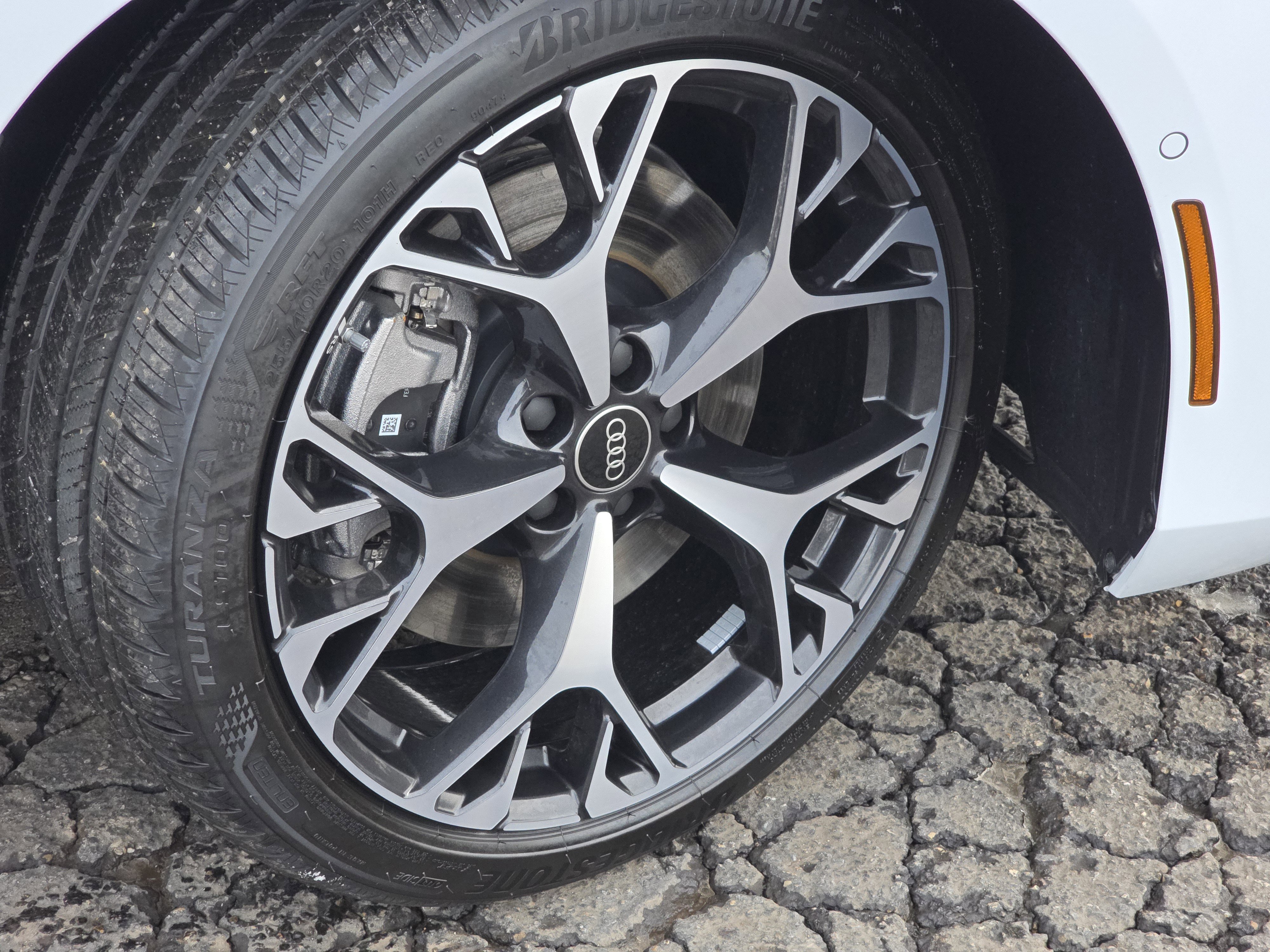 New 2026 Audi A6 Premium Plus image 14