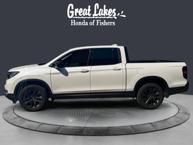 Used 2024 Honda Ridgeline Sport image 2