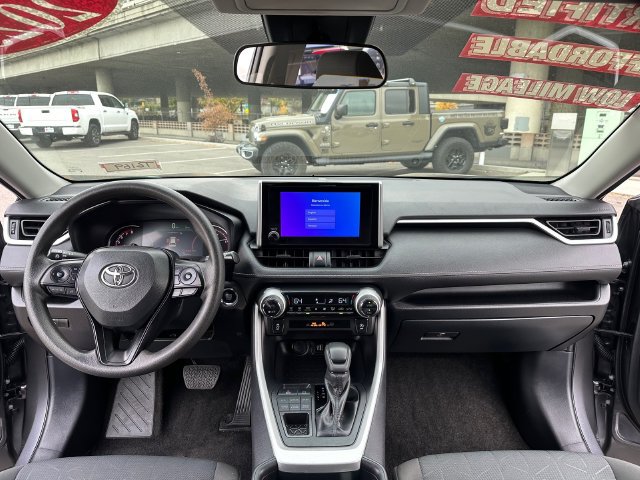 Certified 2025 Toyota RAV4 XLE AWD/4WD image 11