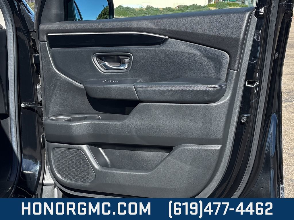 Used 2025 Honda Pilot EX-L image 27