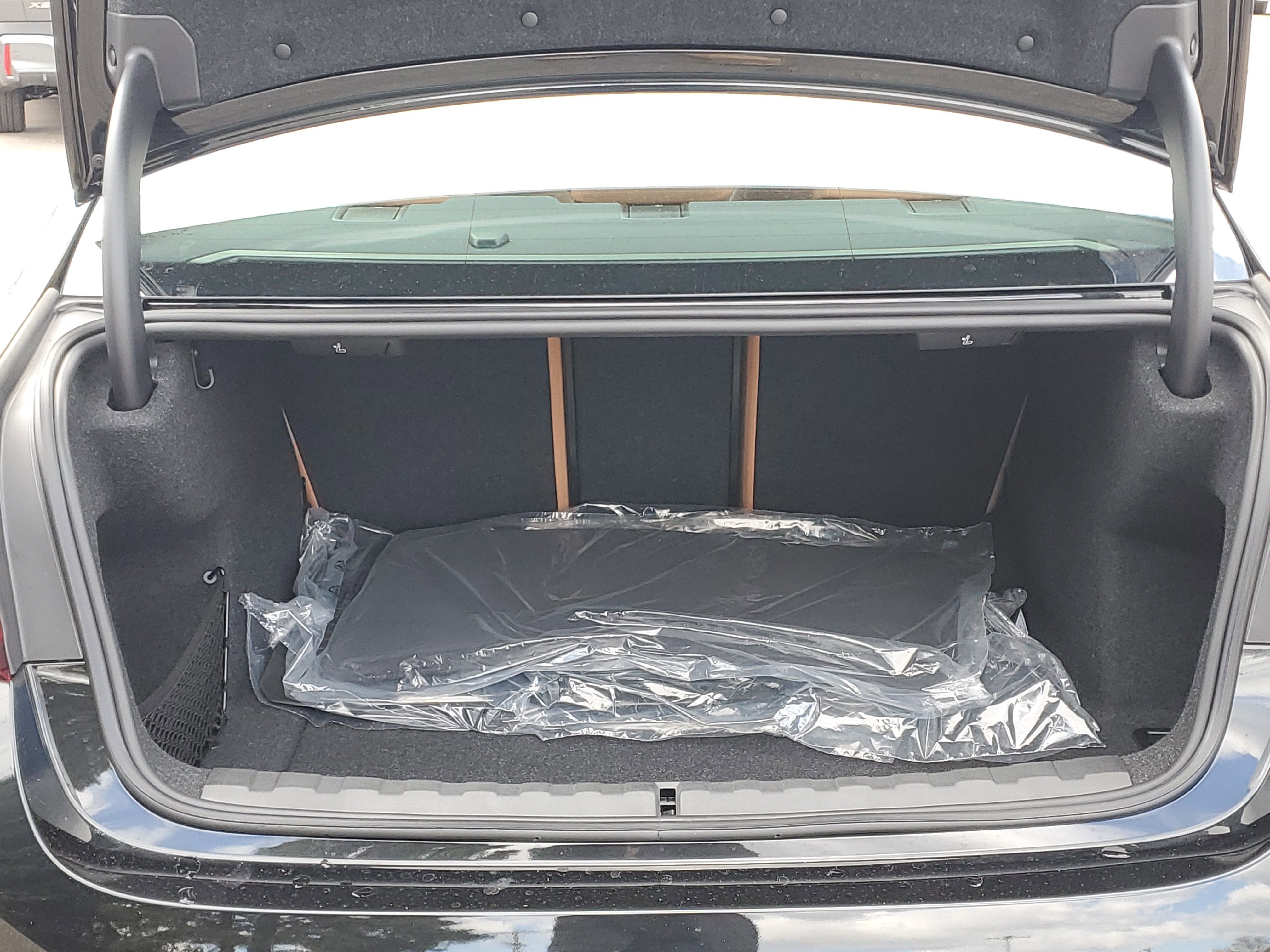 New 2026 BMW 330i xDrive Sedan w/ Premium Package image 26