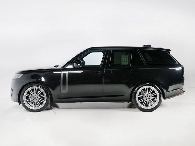Certified 2025 Land Rover Range Rover SE AWD/4WD image 6