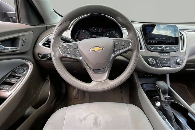 Used 2023 Chevrolet Malibu LS FWD image 8
