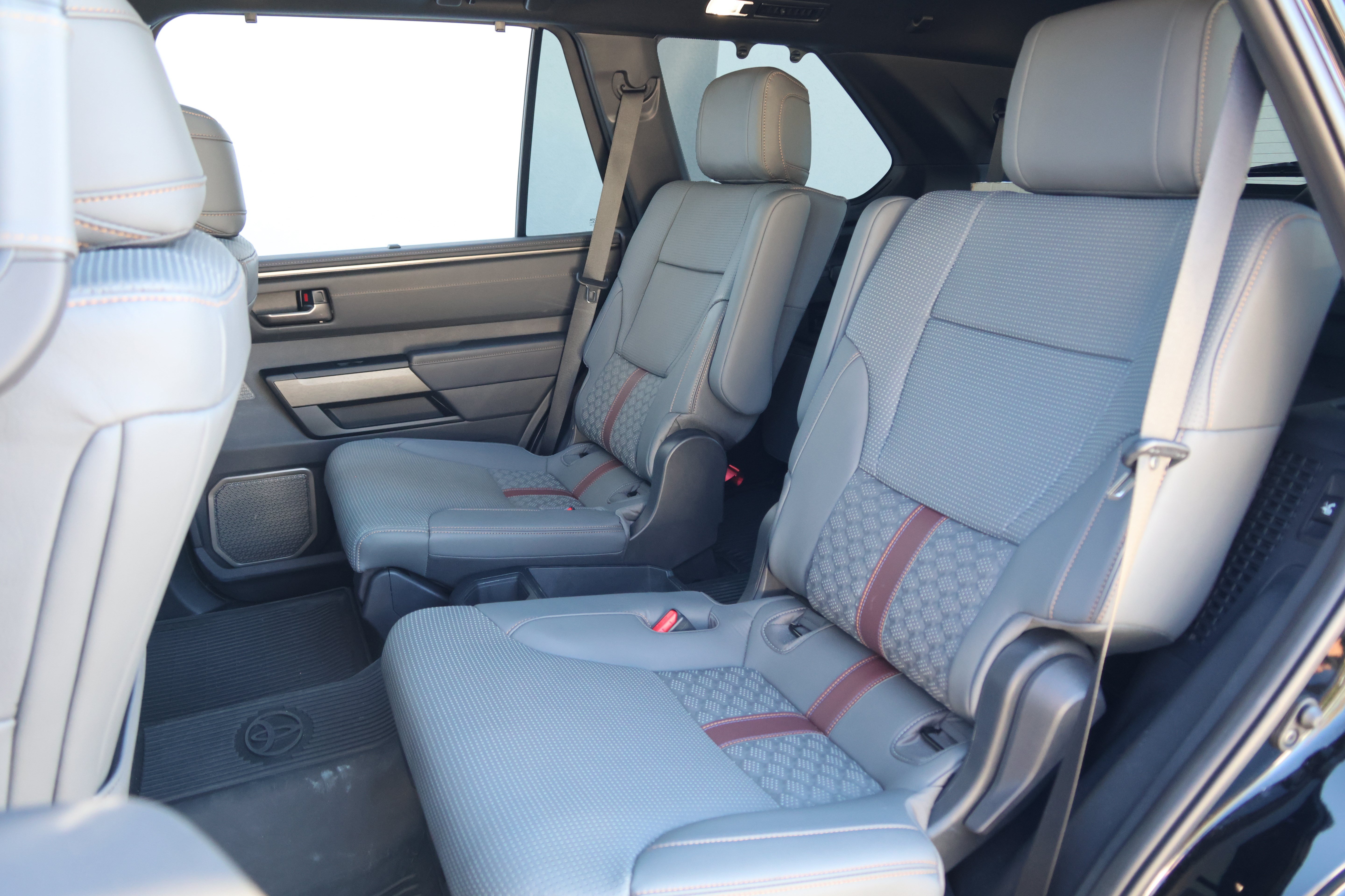 Used 2026 Toyota Sequoia Capstone AWD/4WD image 36