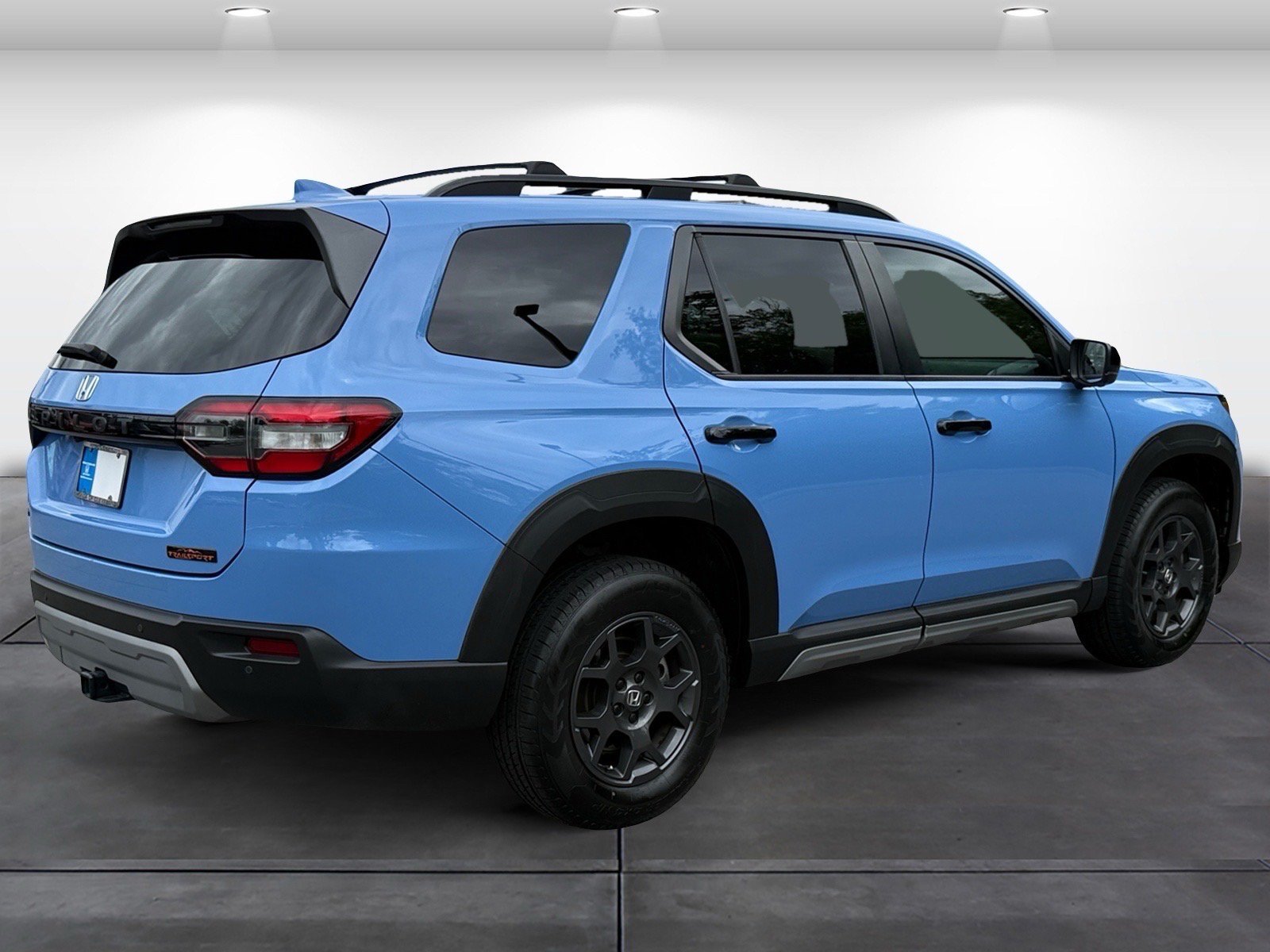 Certified 2023 Honda Pilot TrailSport image 5
