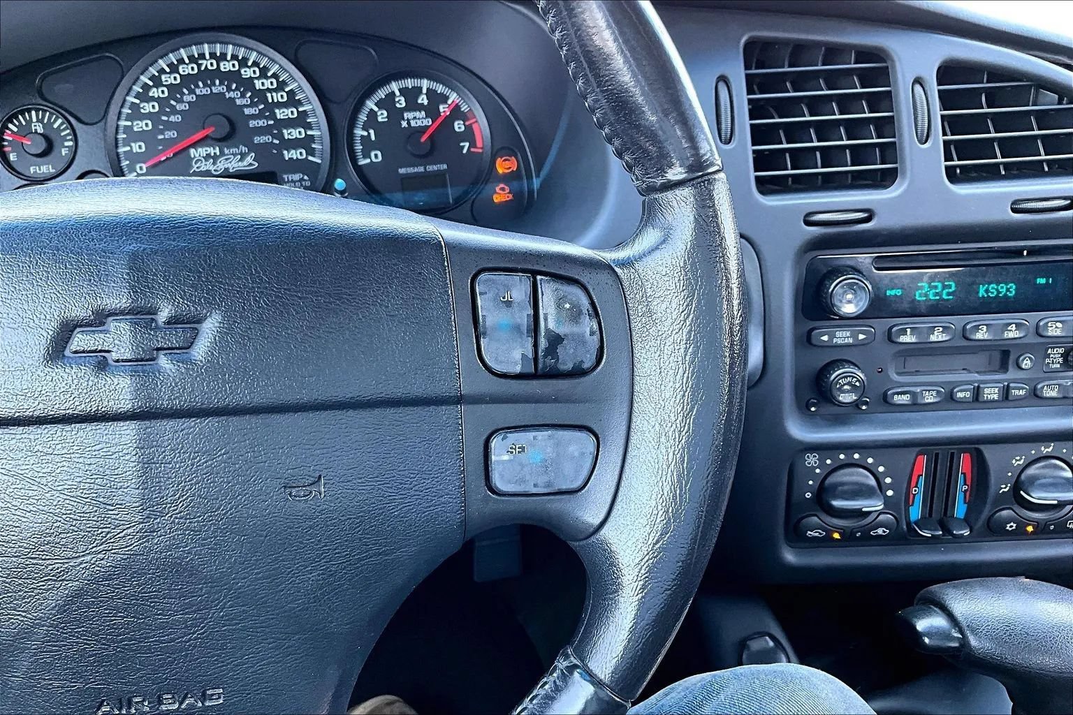 Used 2004 Chevrolet Monte Carlo SS w/ Preferred Equipment Group FWD image 12