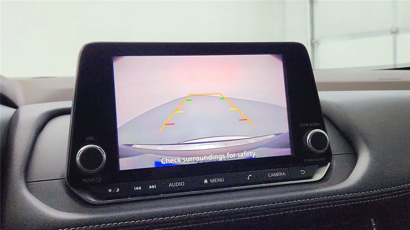 Used 2023 Nissan Rogue SV image 40