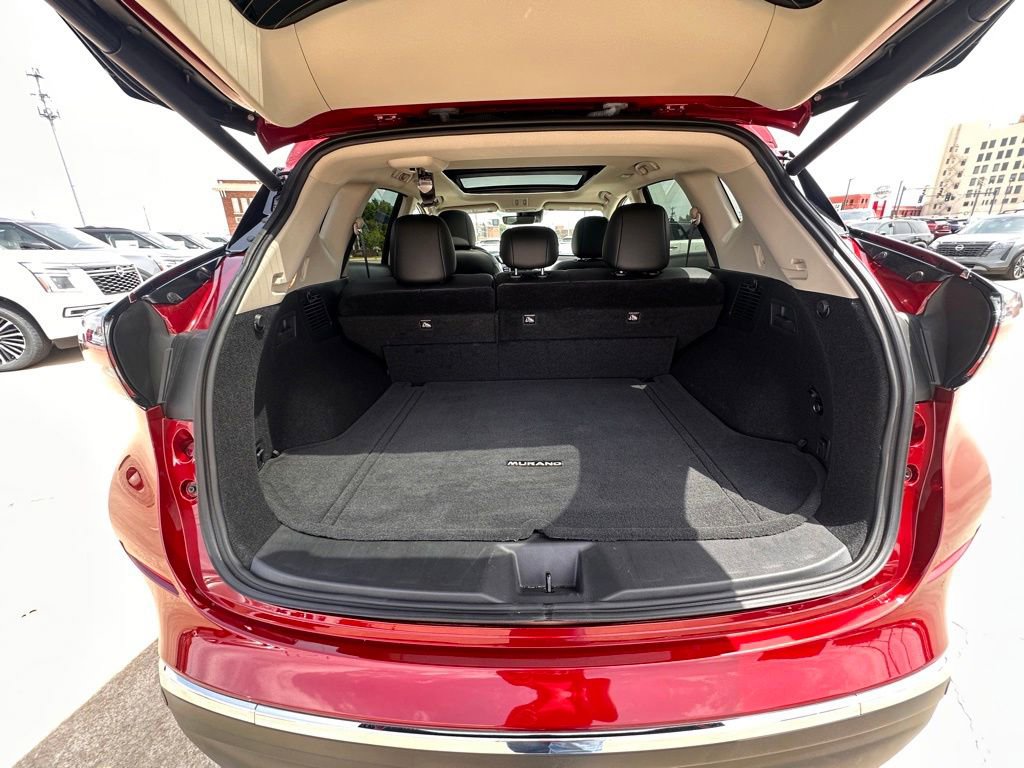 Certified 2024 Nissan Murano Platinum FWD image 6