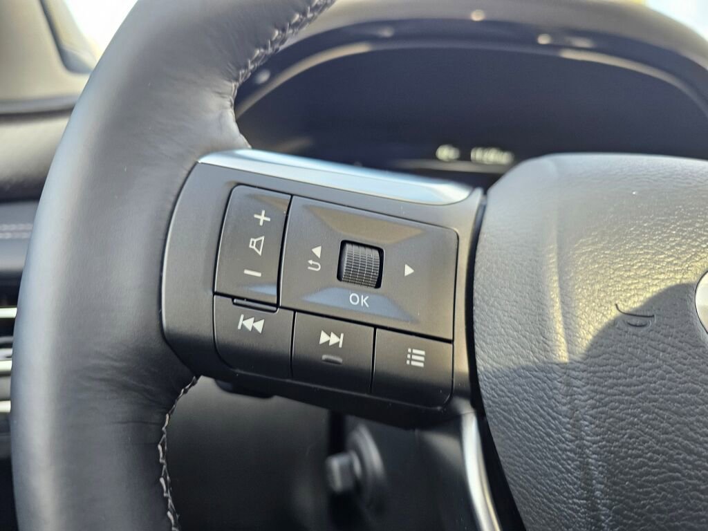 New 2025 INFINITI QX60 Sensory image 33