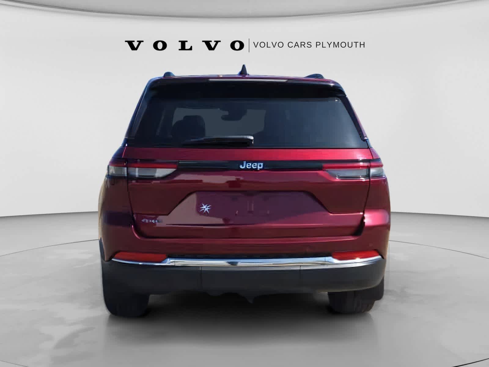 Used 2023 Jeep Grand Cherokee 4WD 4xe w/ MOPAR Finishing Package image 8