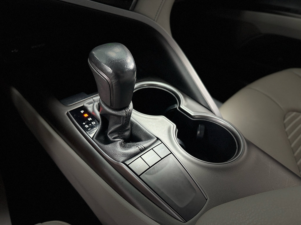 Used 2023 Toyota Camry SE FWD image 23