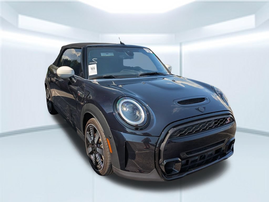 Used 2024 MINI Cooper S FWD image 3