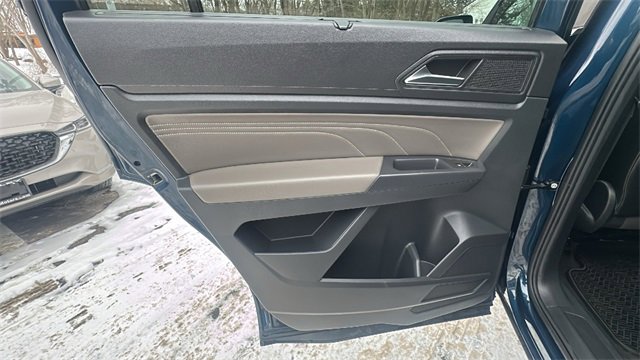 Used 2022 Volkswagen Atlas SE image 38