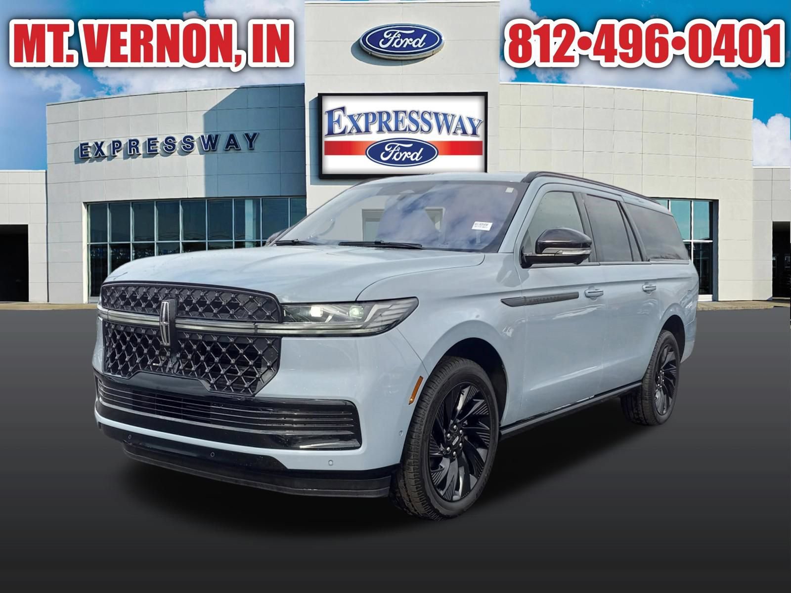 Used 2025 Lincoln Navigator L Reserve w/ Jet Appearance Package AWD/4WD image 3