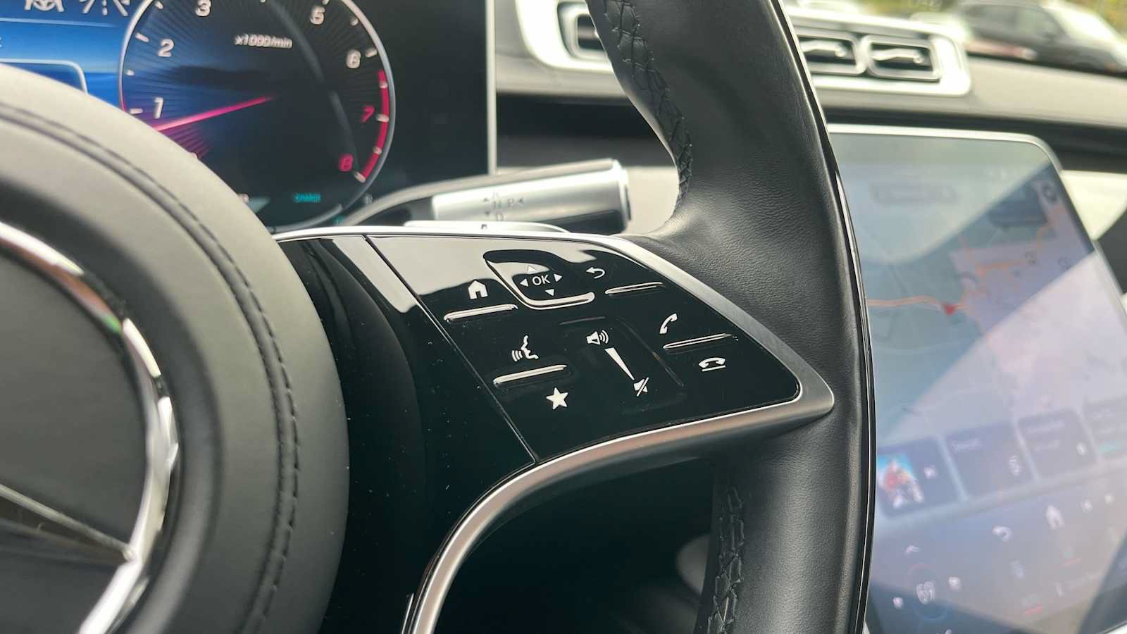 Certified 2021 Mercedes-Benz S 500 4MATIC image 40