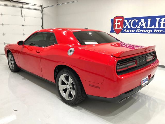 Used 2019 Dodge Challenger SXT image 22