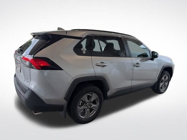 Used 2024 Toyota RAV4 XLE image 4