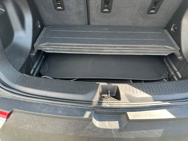 Used 2023 Chevrolet Bolt EUV Premier w/ Redline Edition image 20