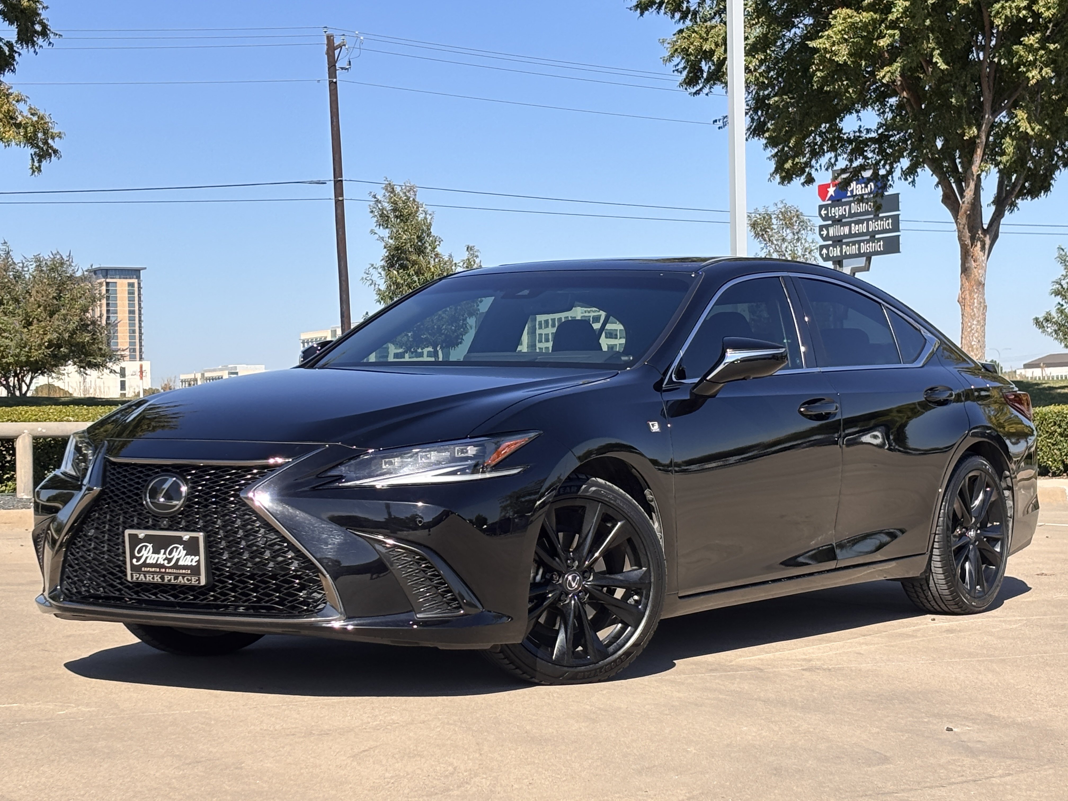 Certified 2024 Lexus ES 350 F Sport w/ Accessory Package (Z2) FWD image 1
